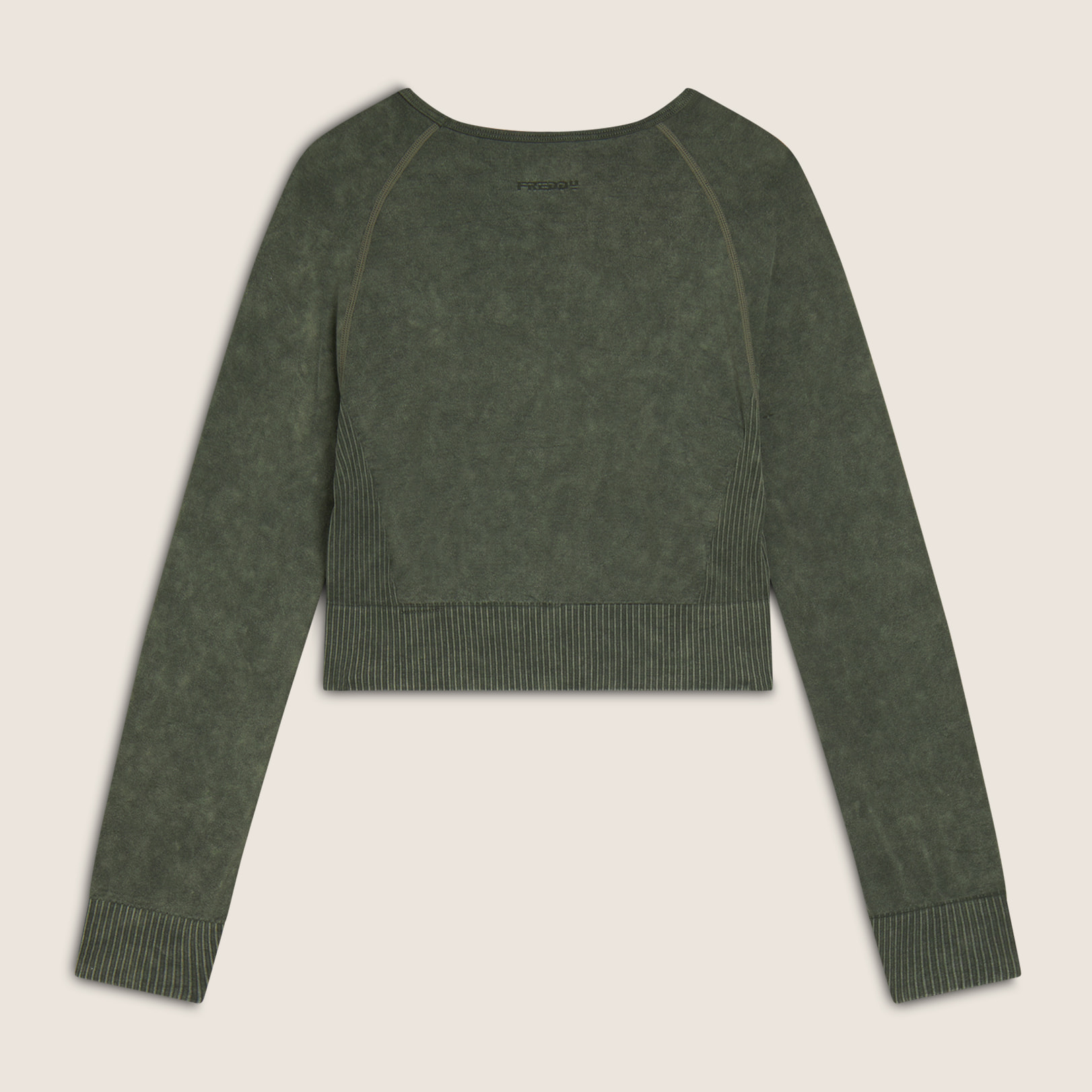 Maglia corta con maniche lunghe tessuto seamless ice wash