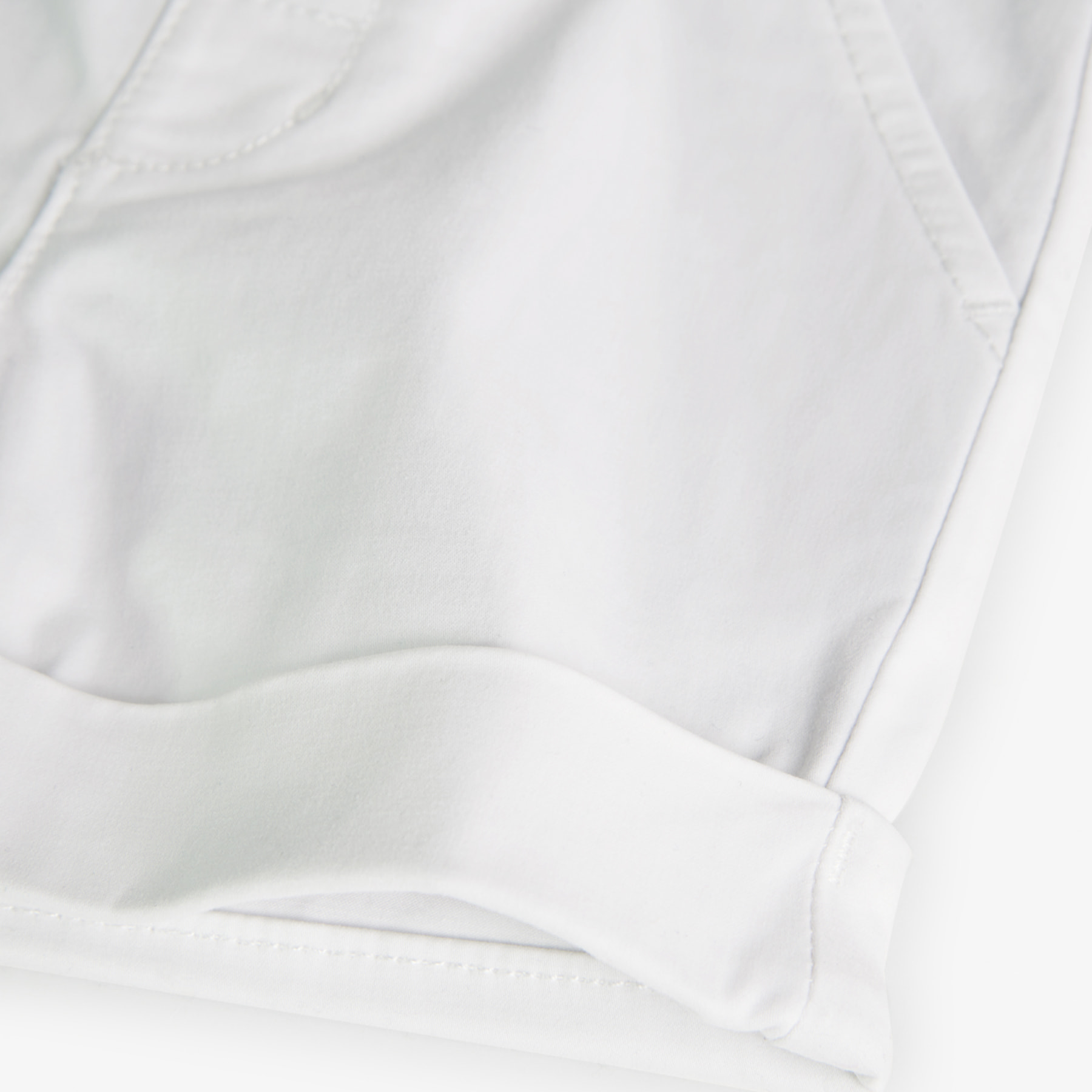Bermudas niÃ±o, satÃ©n estampado liso, blanco