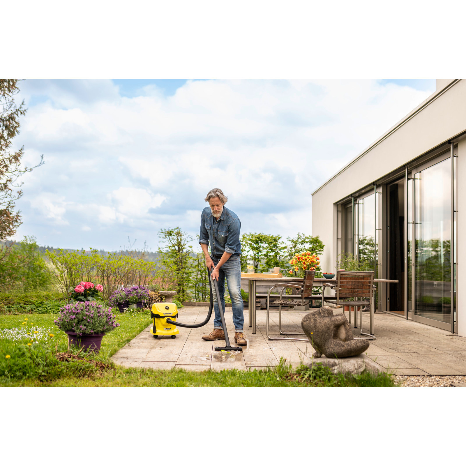 Aspirateur eau et poussière sans fil Karcher WD 2-18 Battery Set V-12/18 - Batterie 18V- Capacité 12L- Batterie et chargeur inclus