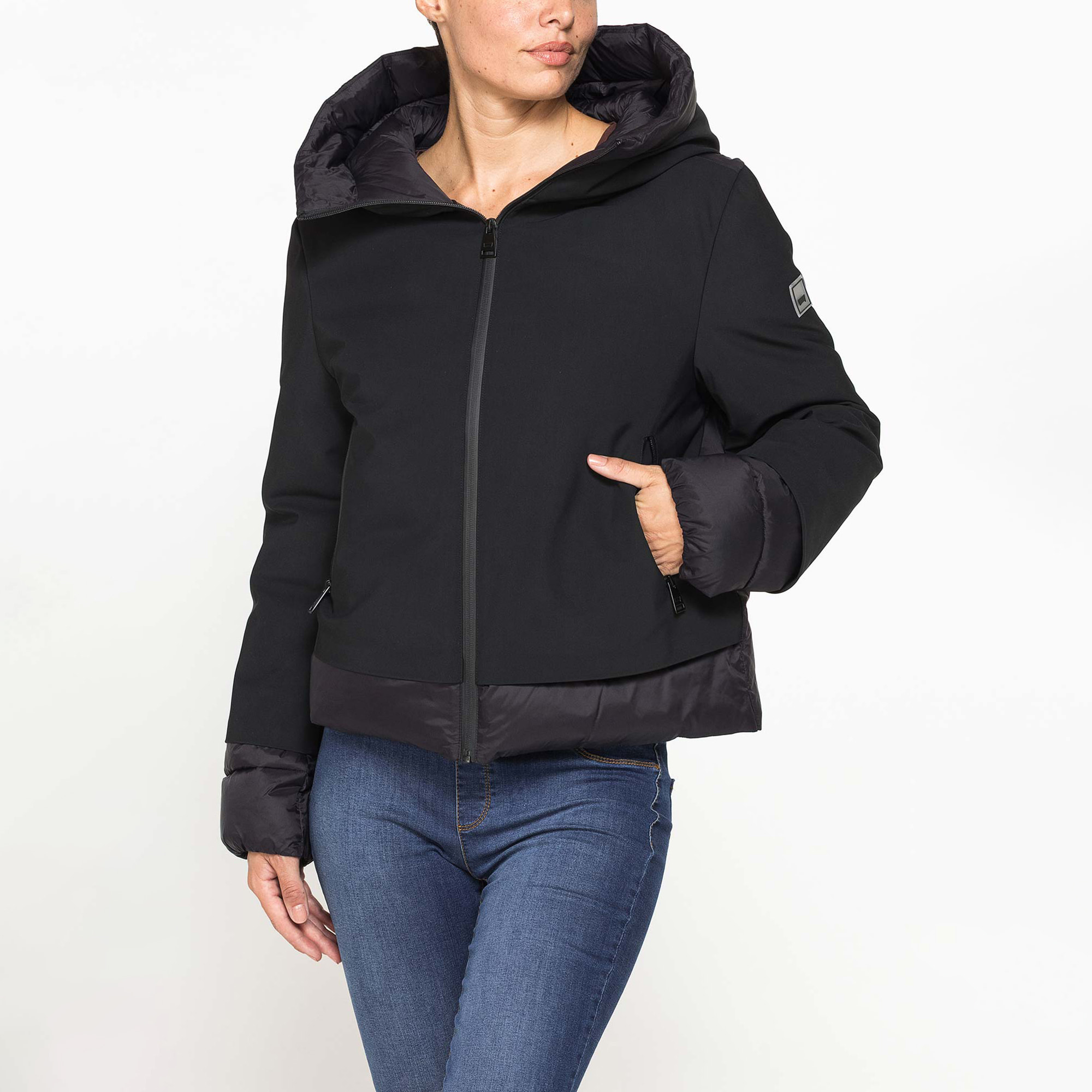 GIUBBINO CORTO CON CAPPUCCIO IN DOPPIO TESSUTO