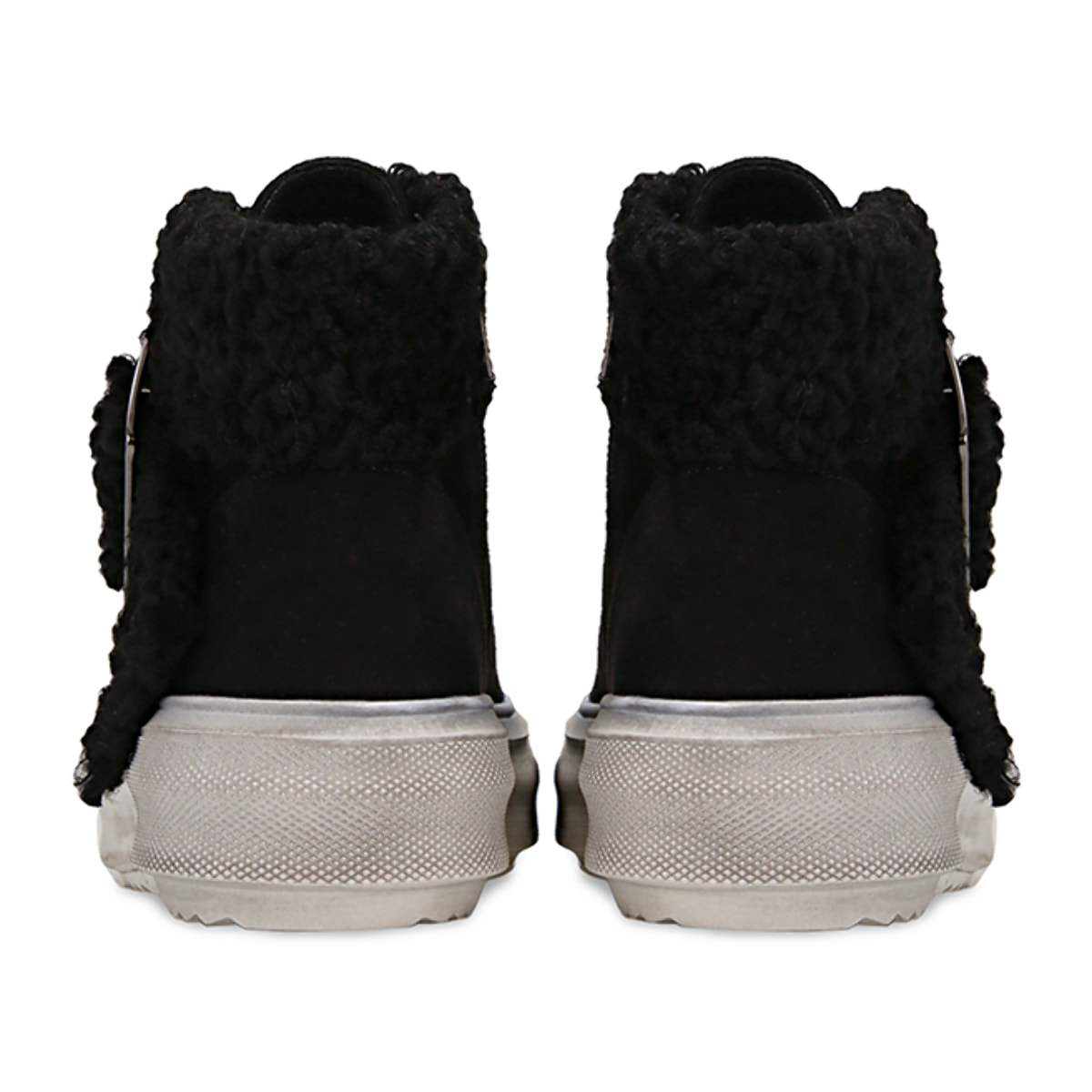 Zapatillas deportivas negras con borde en eco-shearling