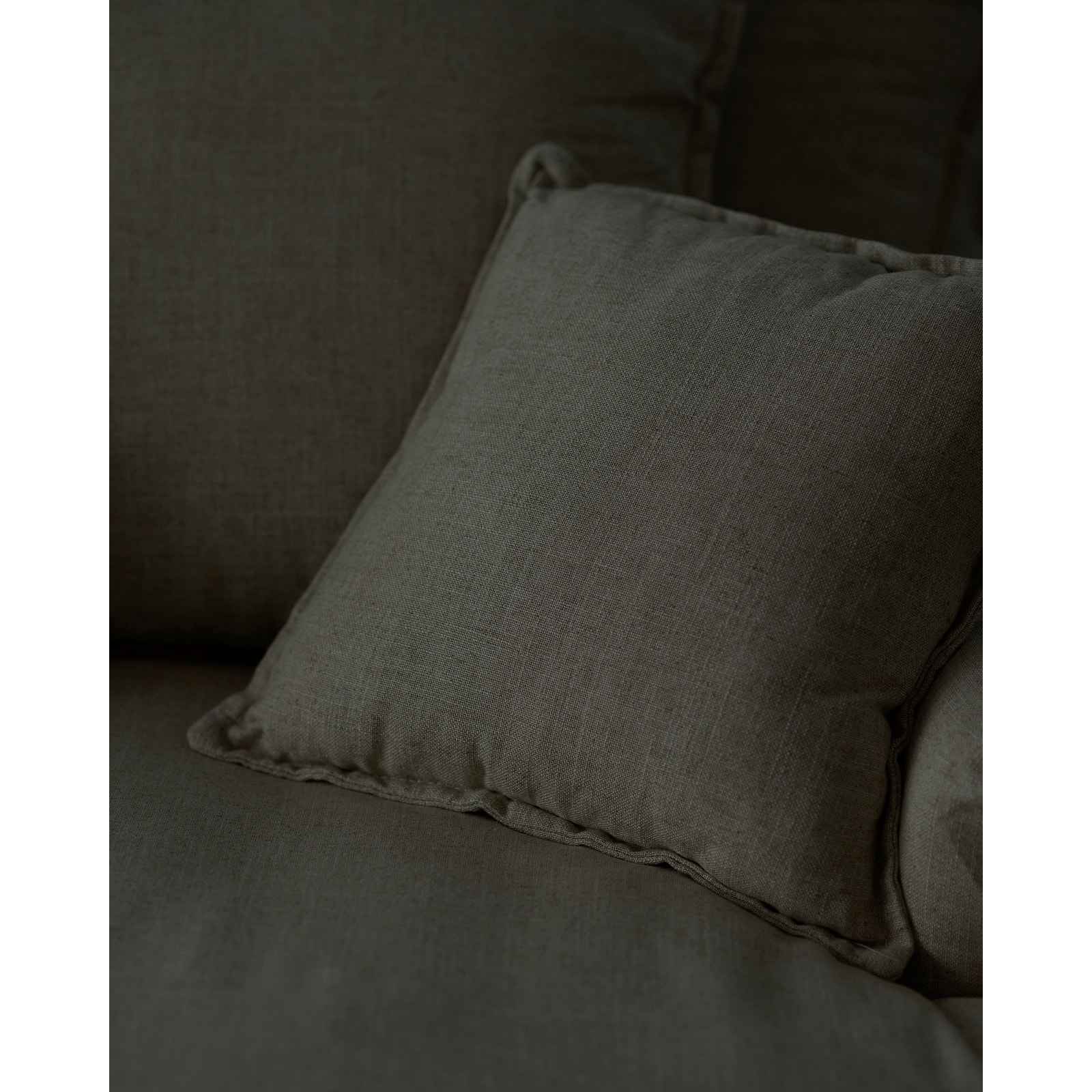 Sillón de algodón y lino color azul de 115x170cm Alto: 73 Largo: 170 Ancho: 115