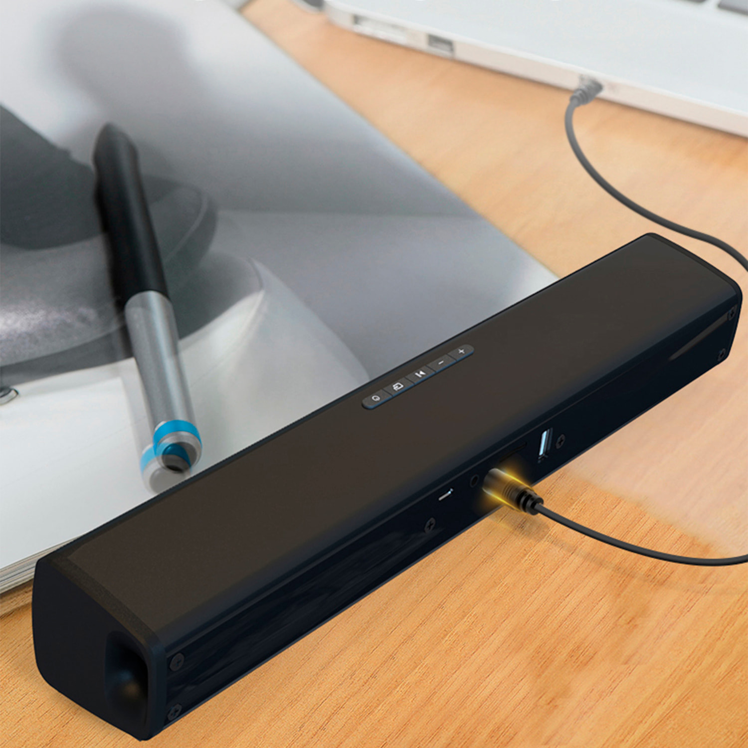 Barra de sonido 2.0 BS-28A. Bluetooth 4.2, entrada USB, auxiliar, Micro SD y radio FM. Batería incorporada de 2000mAh.