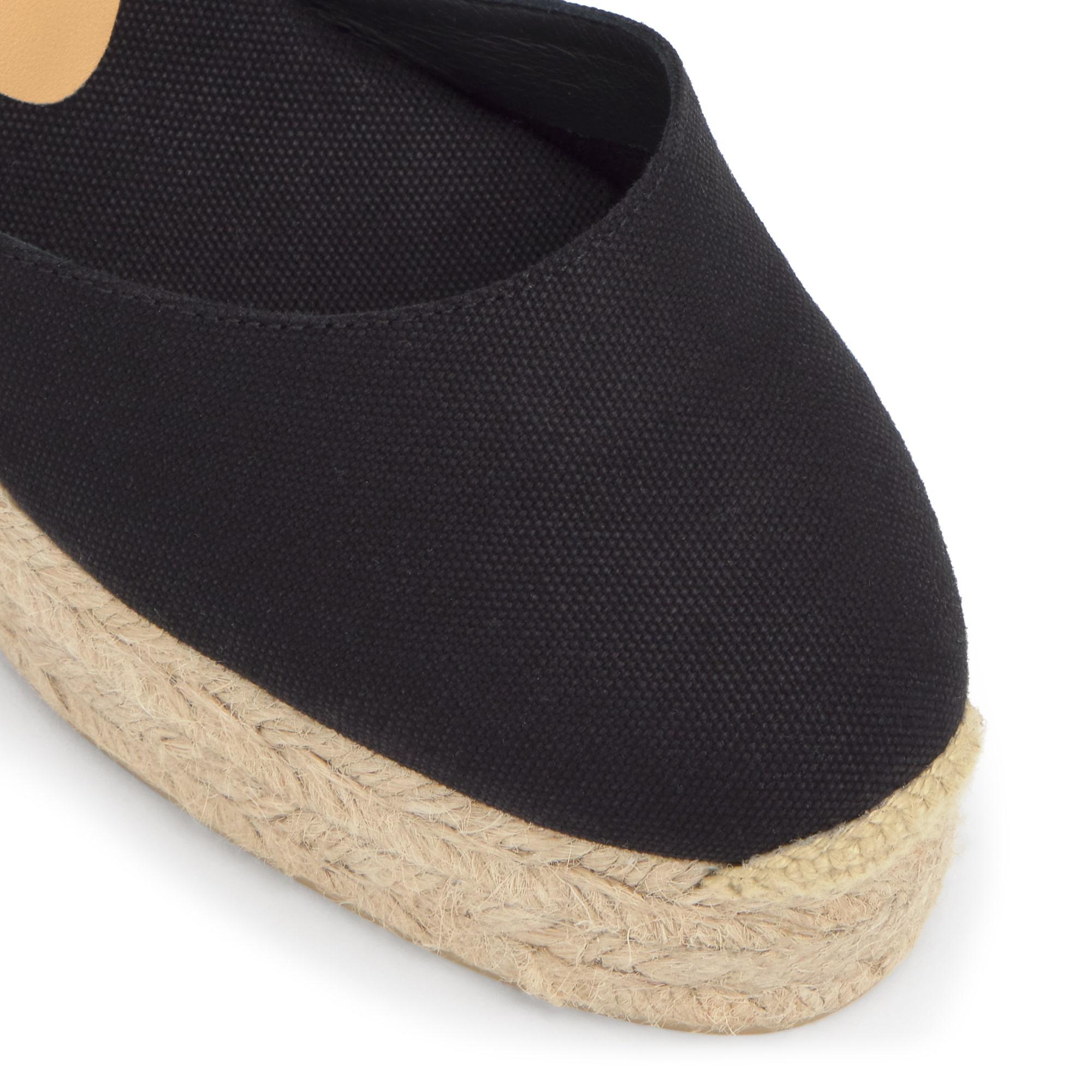 Alpargata de cuña 8 cm en lona de algodón con talonera trenzada y pulsera al tobillo