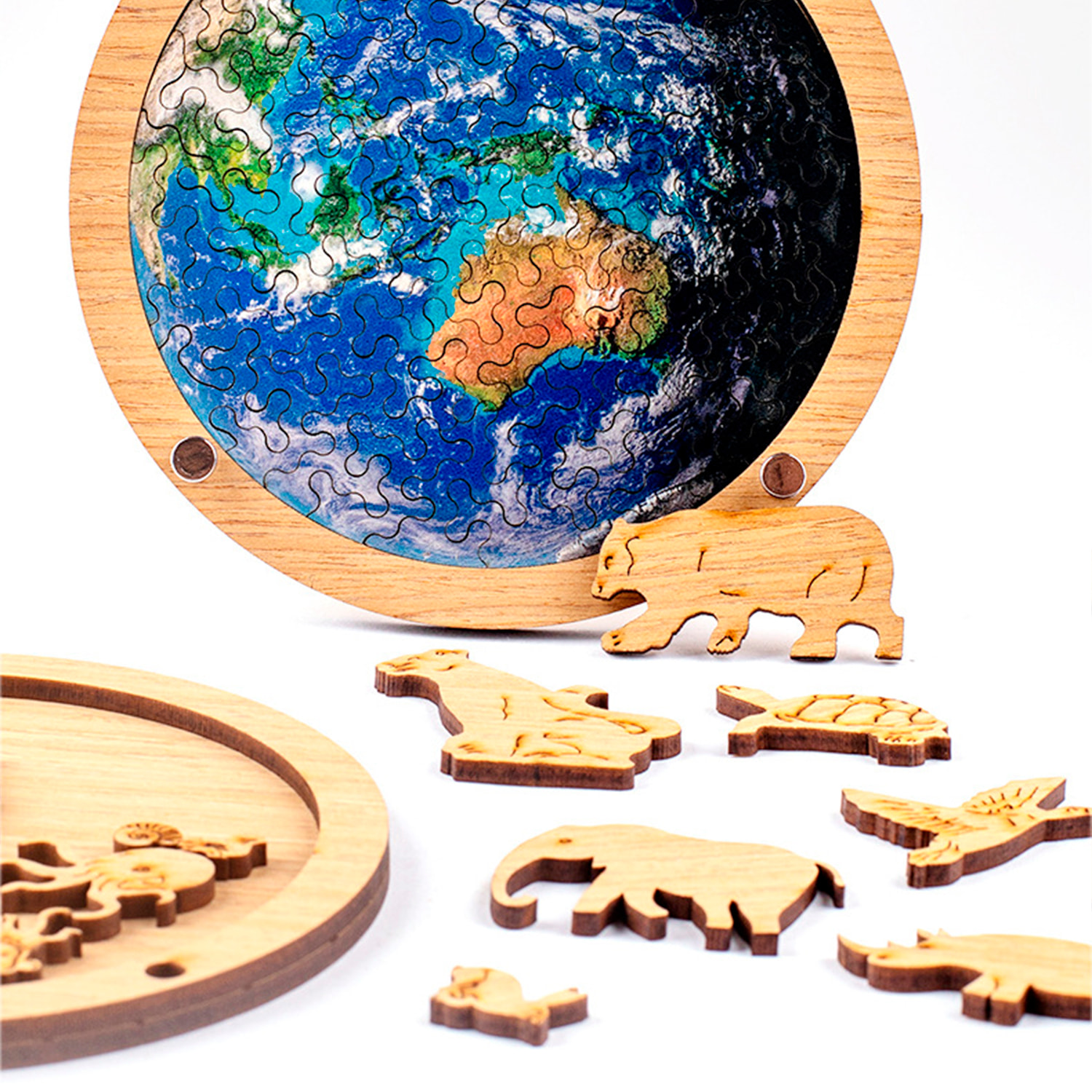 Puzzle doppio e telaio in legno con 34 + 20 pezzi. Design Terra e animali.