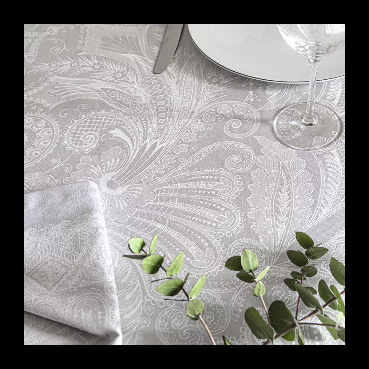 Serviette pur coton motif jacquard gris Grace perle