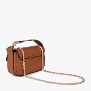 Elegante tracolla con patta, realizzata in materiale effetto pelle