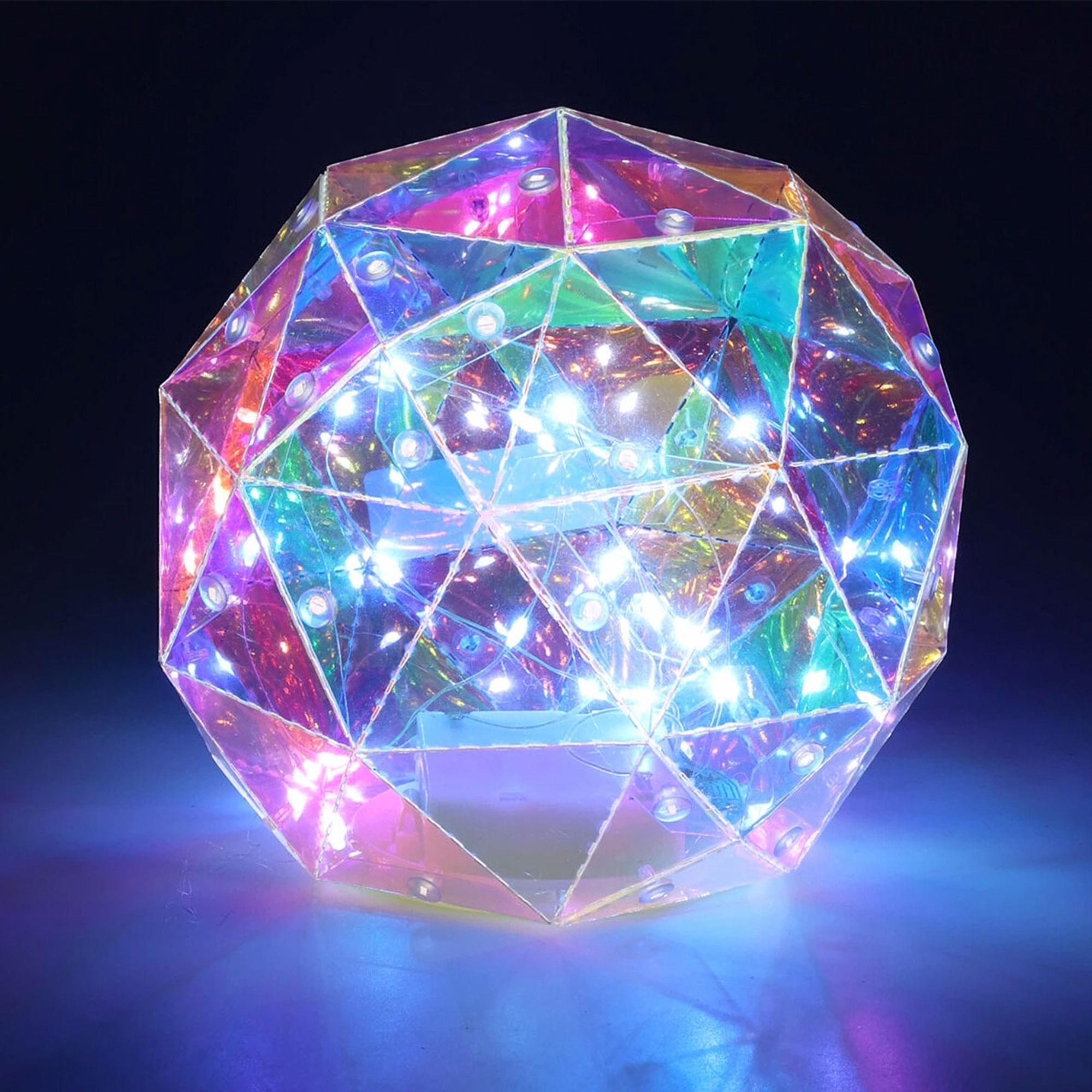 bola luminosa con 20 luces led frías con colores arco iris 15x15x15cm