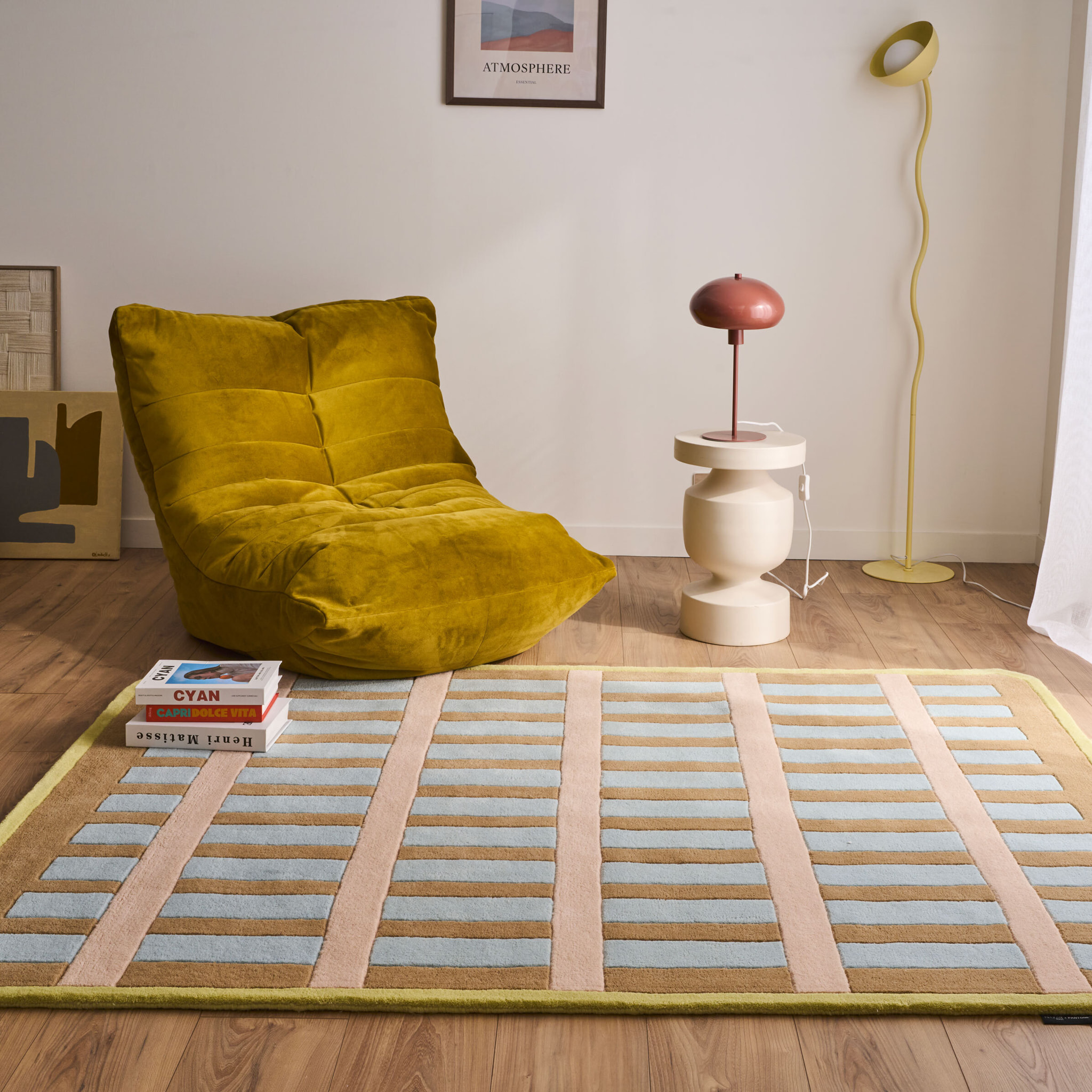 PANTONE - Tapis en laine fait main RAYON TENDRE à motif graphique