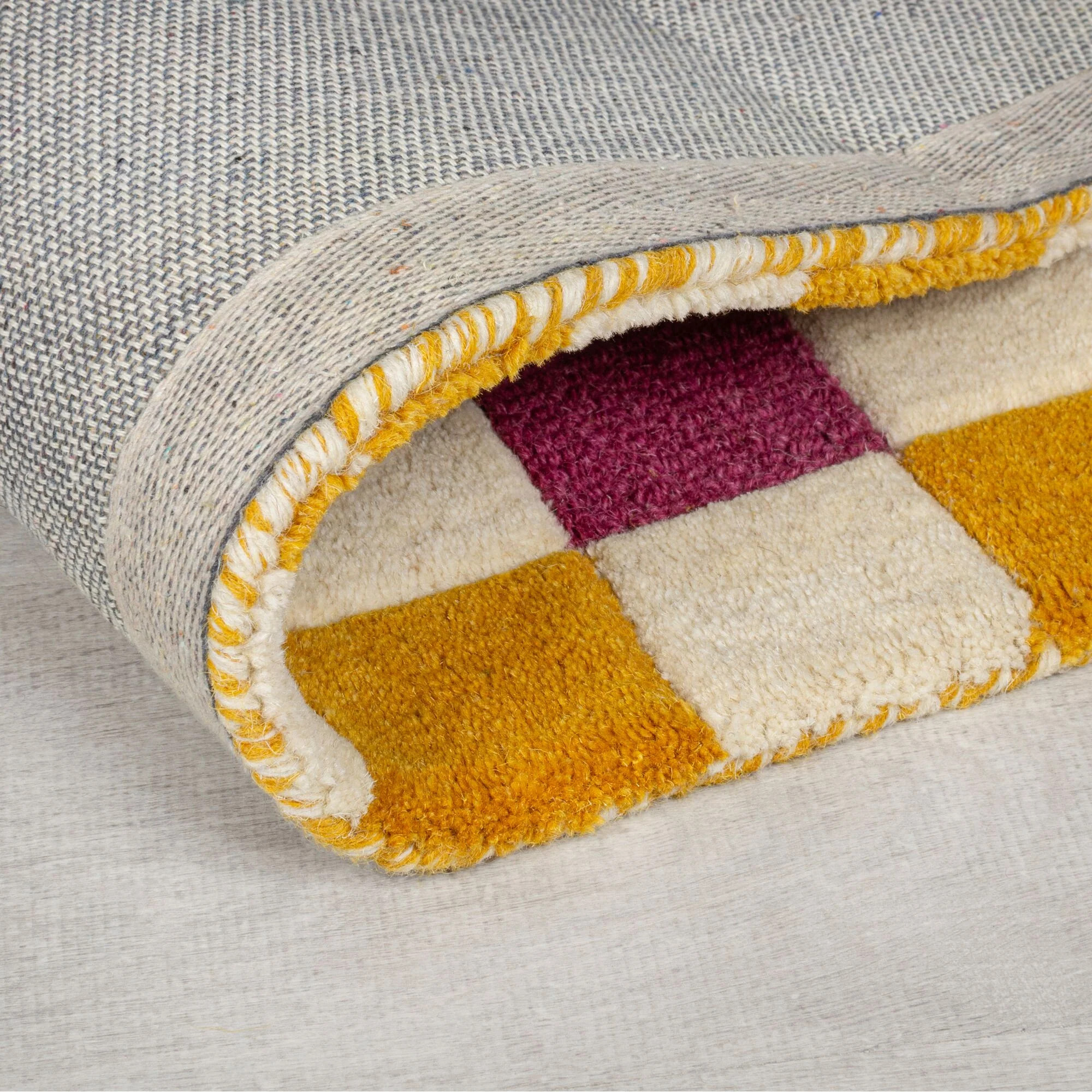 Tapis en laine KAI