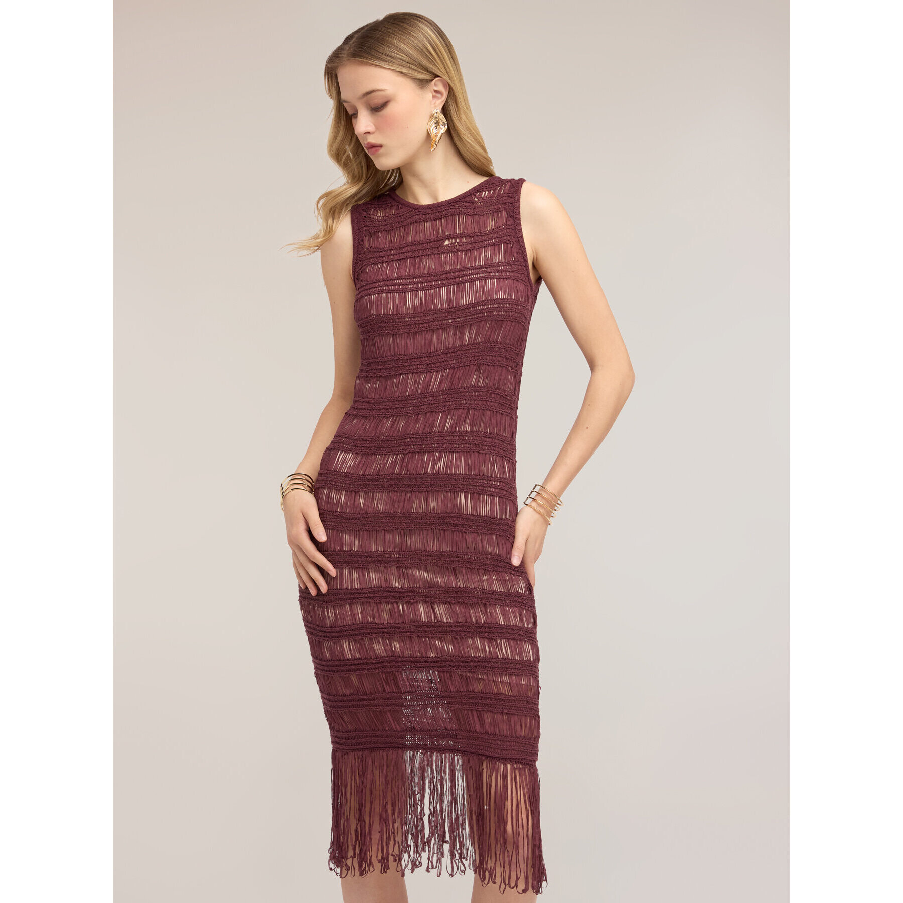 Motivi - Vestido tubo de punto macramé con flecos - Violeta
