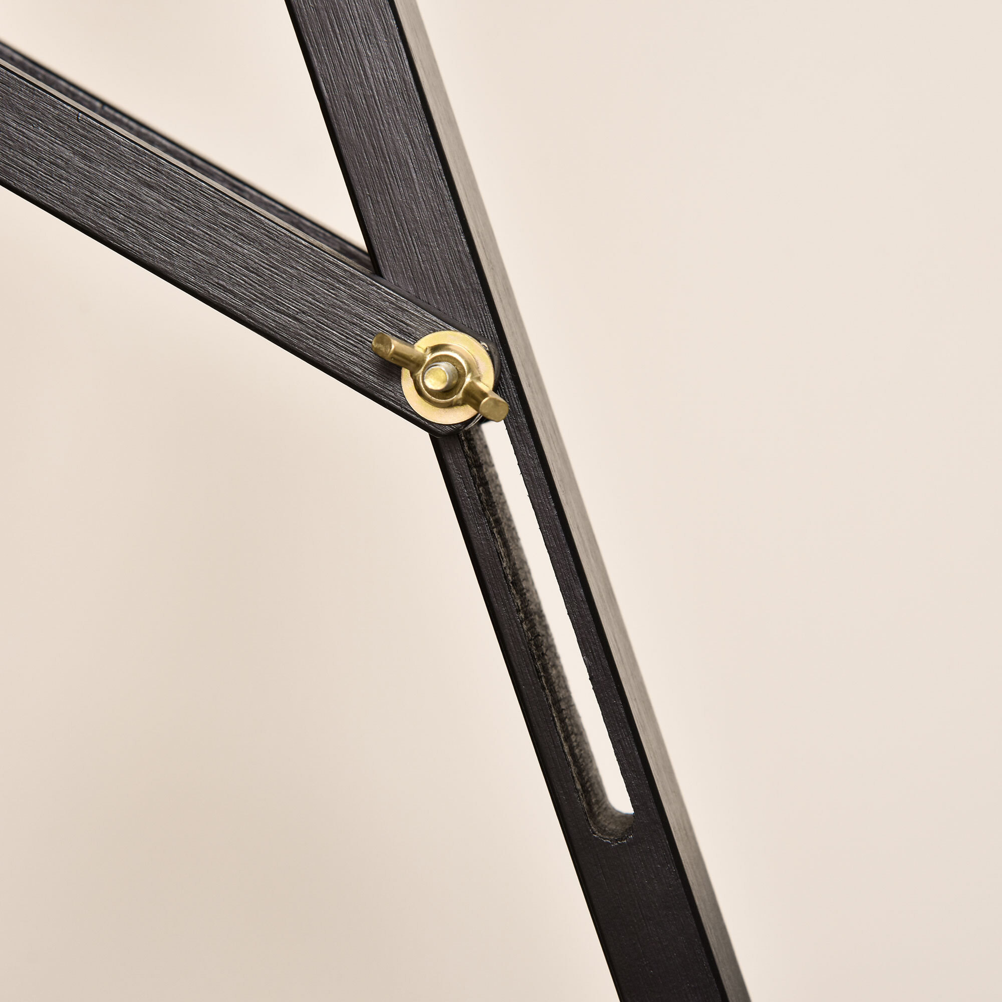 Caballete de Pintura de Madera Caballete de Dibujo con ángulo Ajustable de 75° Soporte Trípode y Pincel para Lienzos 51,5x71,5x134,5 cm Negro