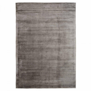 Tapis artisanal doux et soyeux tufté main en viscose