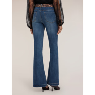 Motivi - Jeans flare vita alta con cintura leopardata - Blu