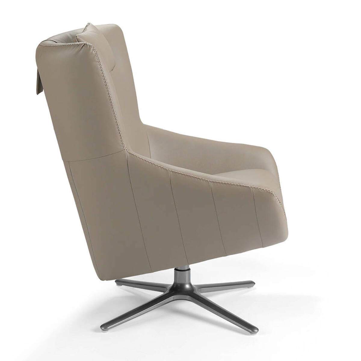 Sillón Angel Cerda de polipiel 76x90x100cm