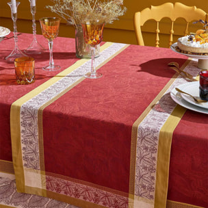 Chemin de table pur coton anti tache motif jacquard Alexandria rubis