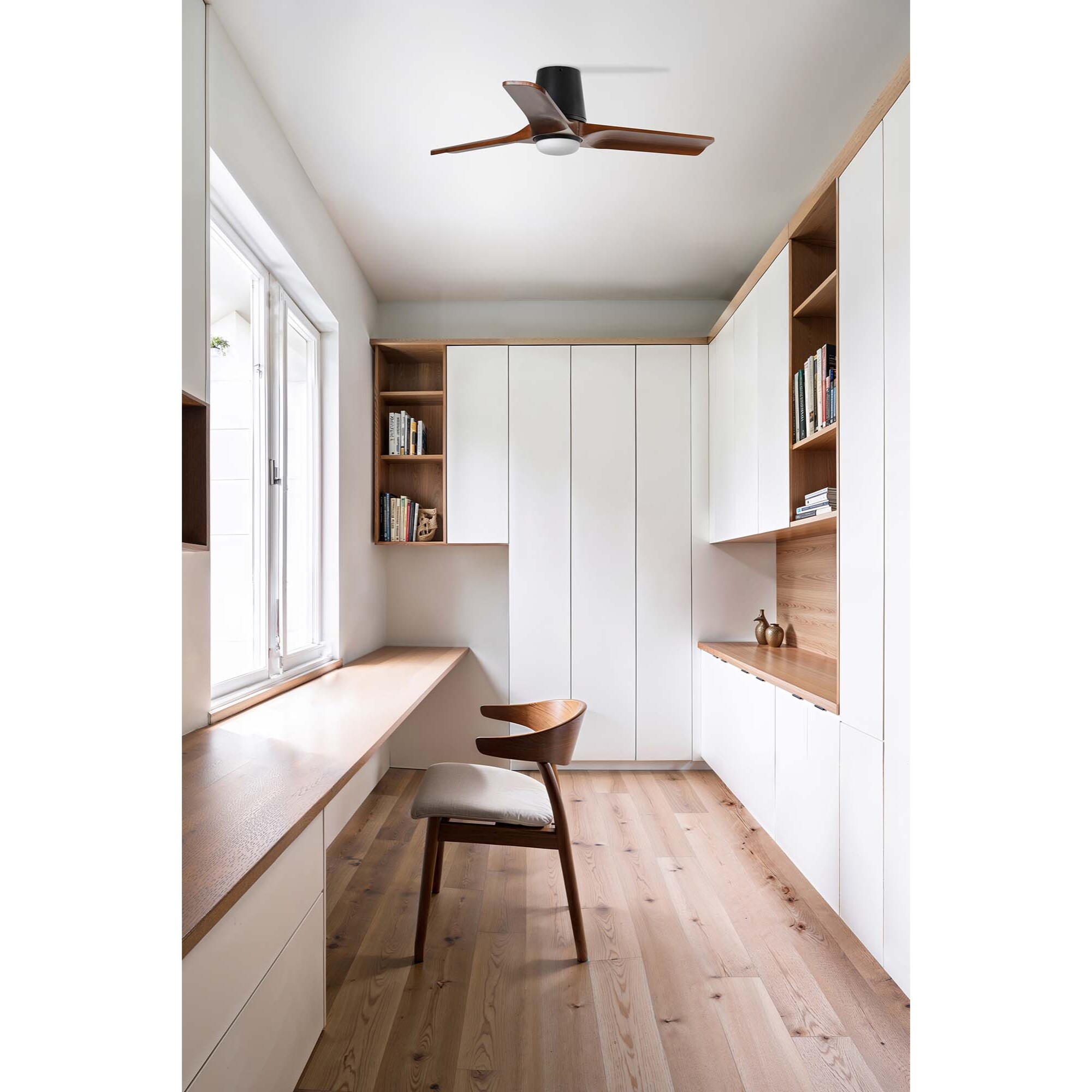 HEYWOOD TUB S Ventilatore a soffitto nero/noce TUYA