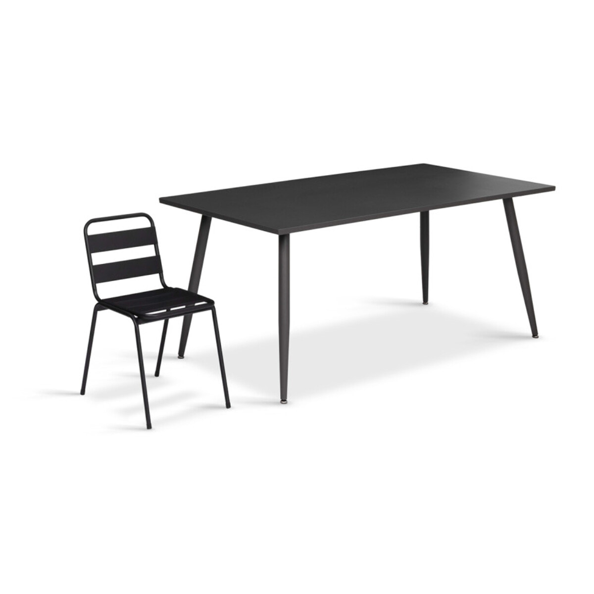 Table de jardin acier