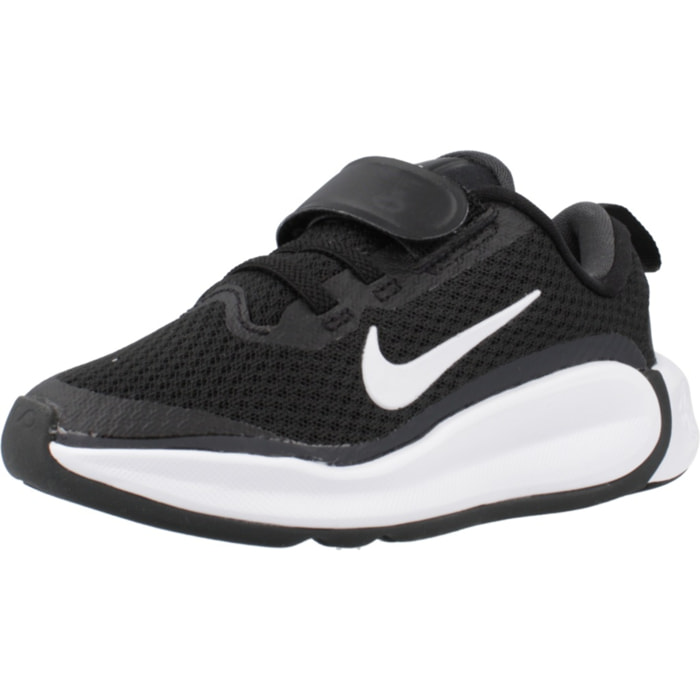 SNEAKERS NIKE INFINITY FLOW