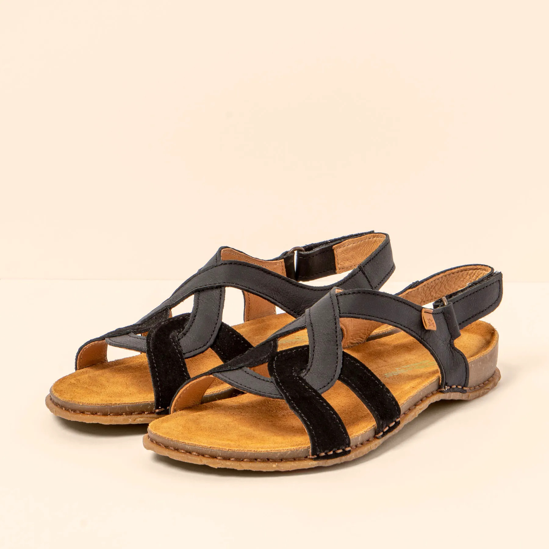 Sandalias N5819 WAX NAPPA-SILK BLACK /PANGLAO color Black