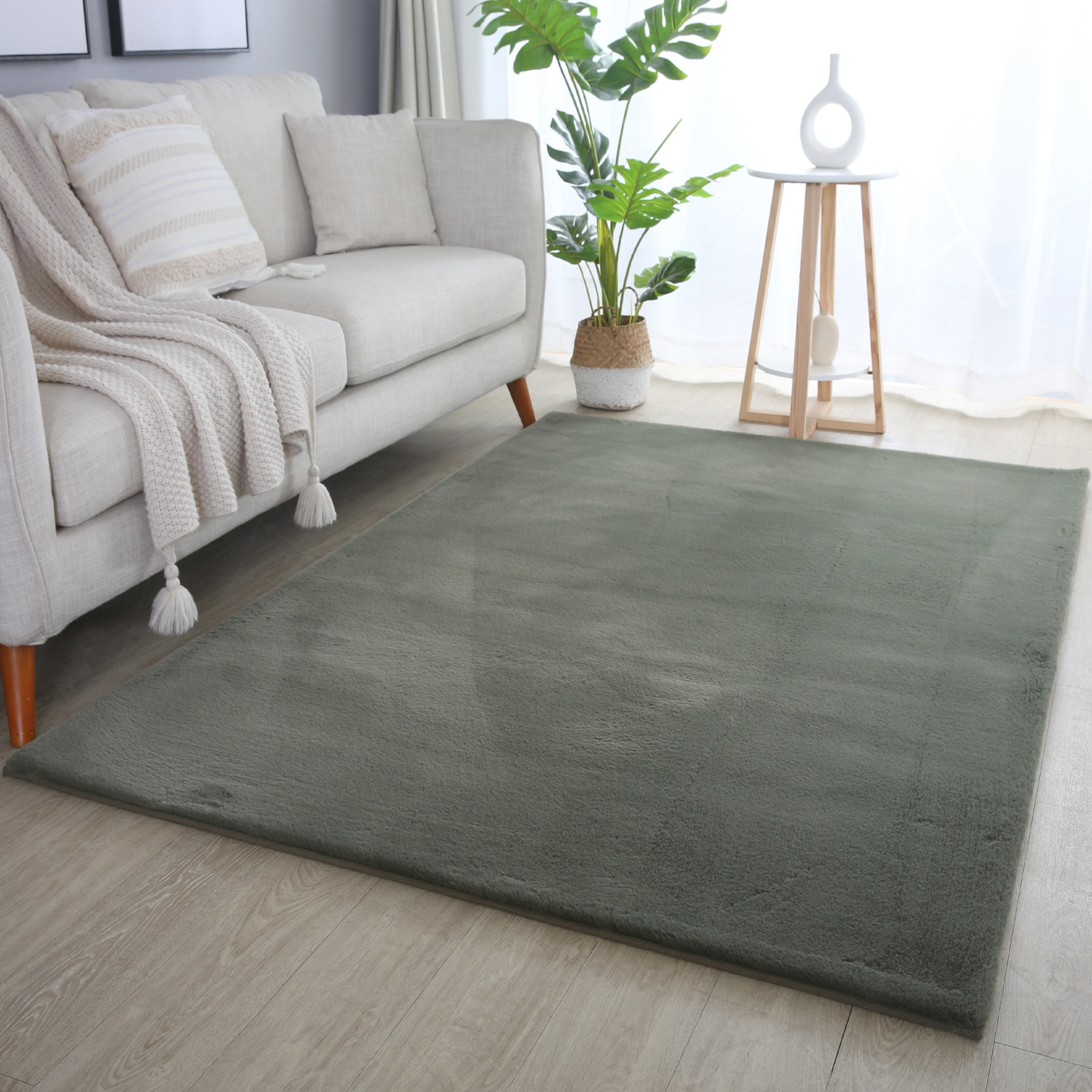 BARROW - Tapis en fausse fourrure doux uni Vert