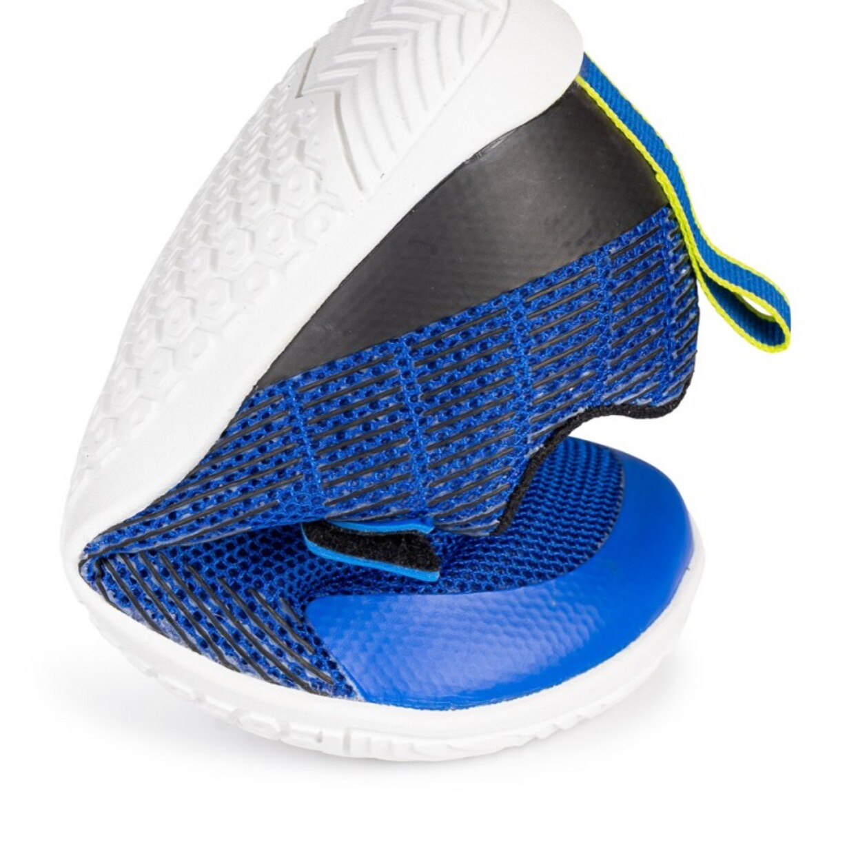 DEPORTIVO CHETTO BAREFOOT AZUL – VELOCIDAD Y ESTILO