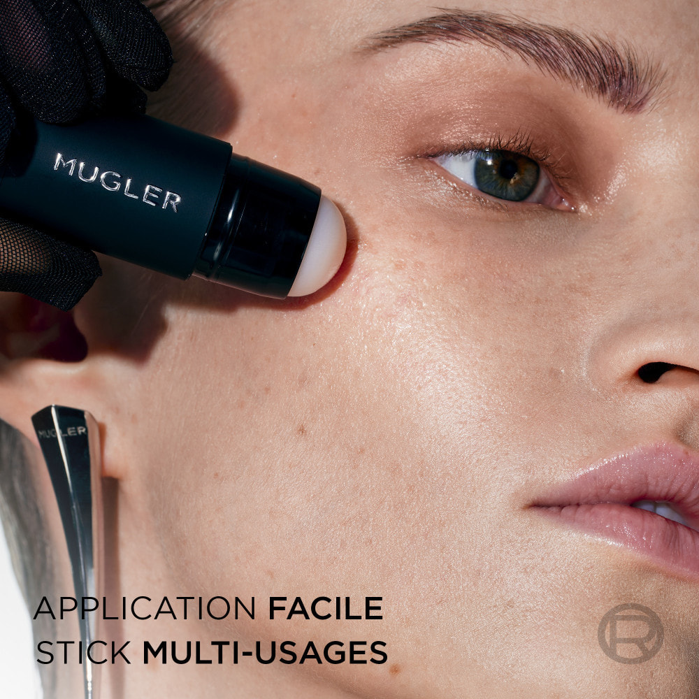 L'Oréal Paris x Mugler Stick Illuminateur Magnétique Crystal