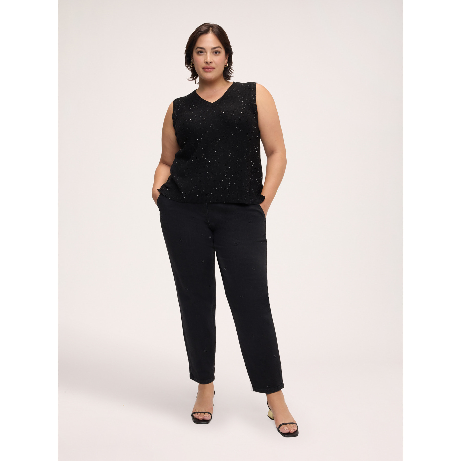 Fiorella Rubino - Jeans Balloon black con applicazioni - Nero