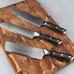 Set di coltelli da cucina 8 in 1 stile Damasco con design elegante e manico in resina di fibra di carbonio.