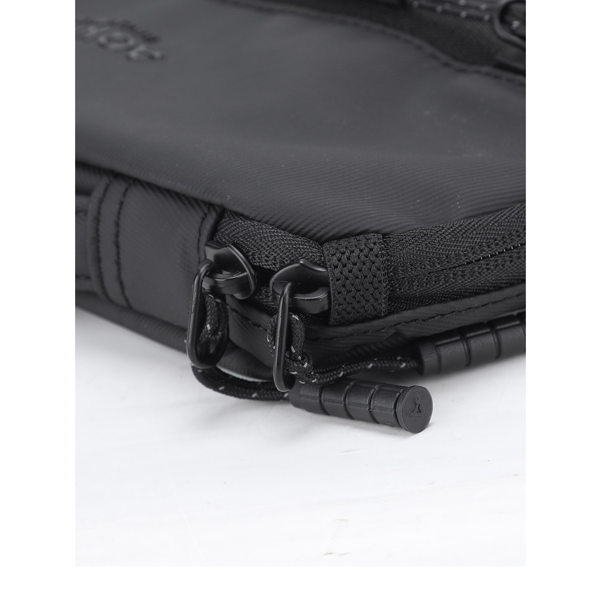 Borsa da lavoro unisex - Modello Umbra Elite - Poliestere - 14.0 x 34.0 x 3.0 cm