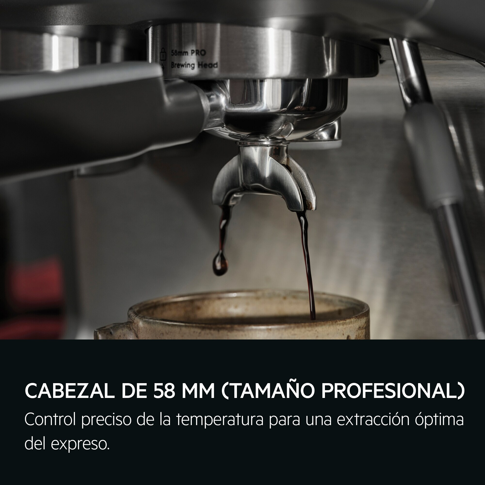 AEG Máquina de café espresso con tecnología avanzada de molido, 2200 W de potencia y 20 bares de presión EC8-1-8BP