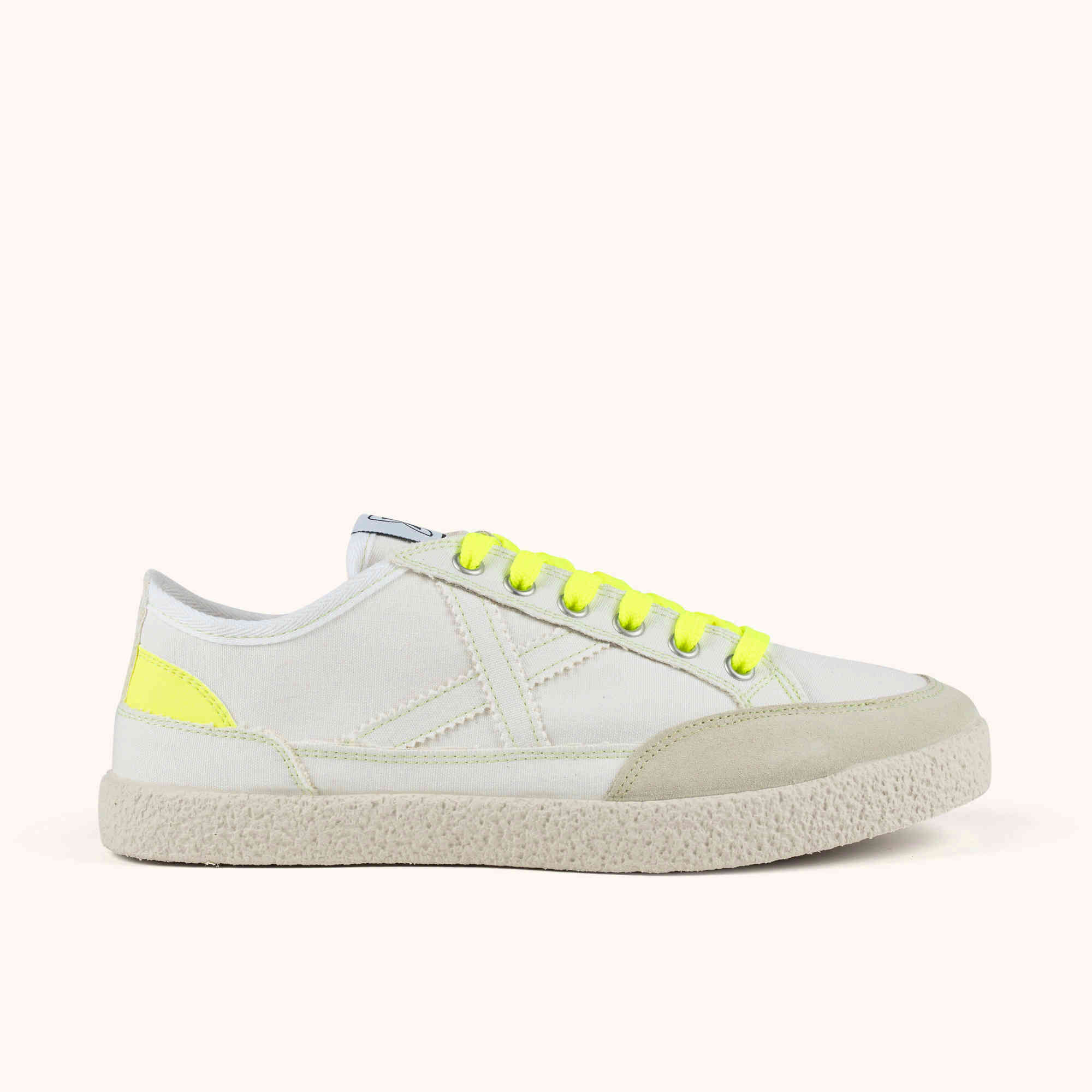 Zapatilla Casual de Lona con Suela de Crepé MUNICH VENECIA 57