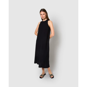 Vestido largo sin mangas fluido negro