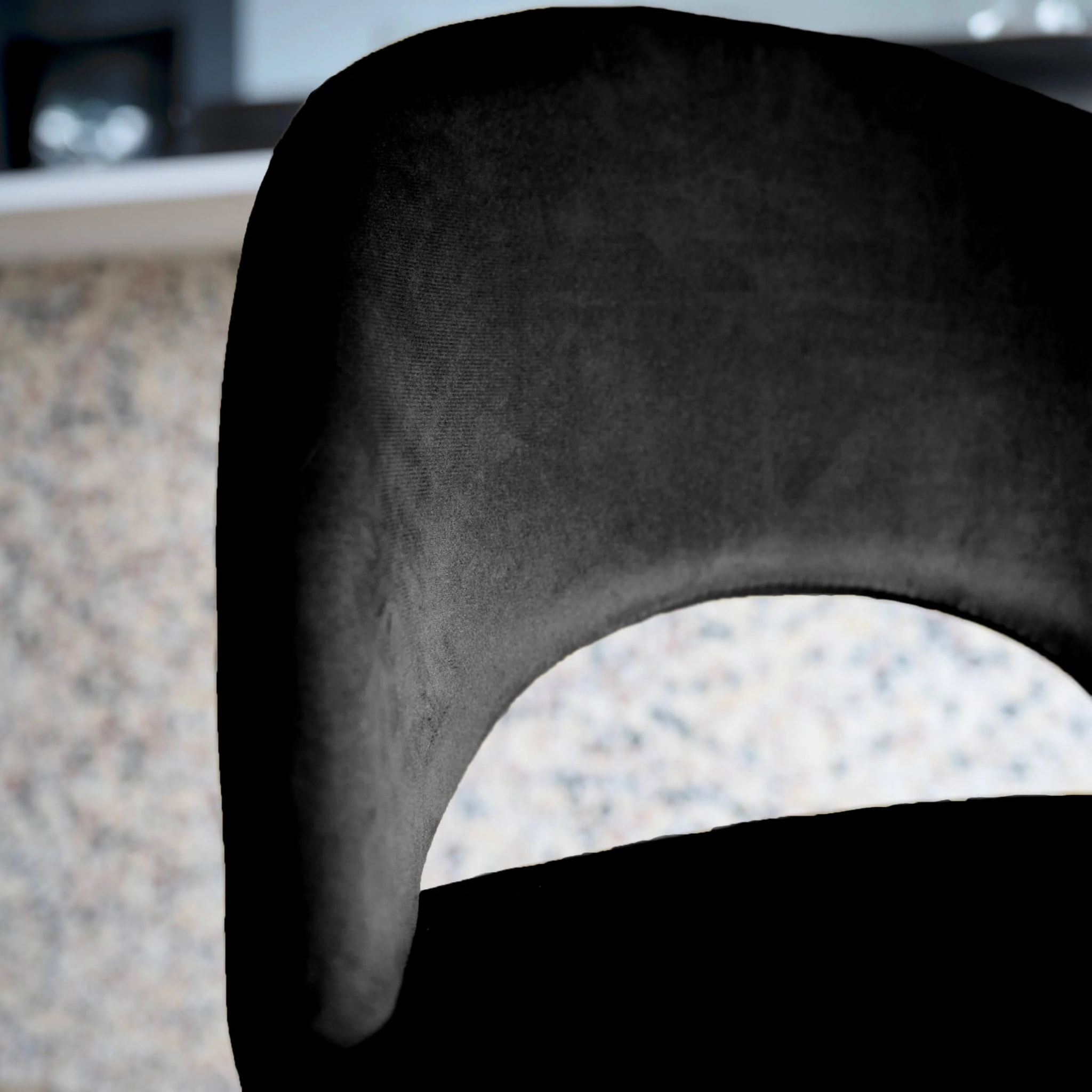 Lot de 2 chaises pour îlot central 65 cm en velours noir - Pénélope