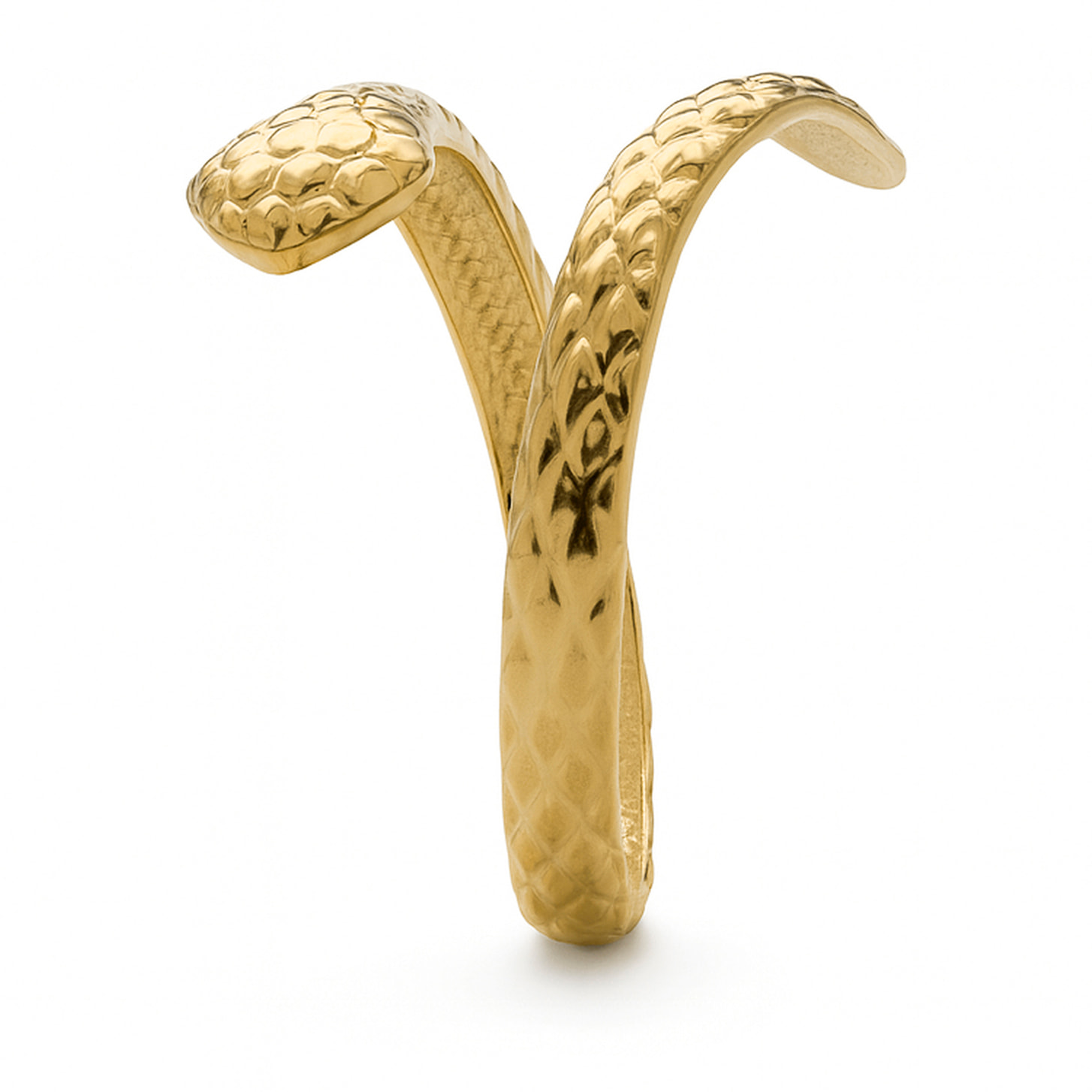 Anillo acabado en oro amarillo de 18K