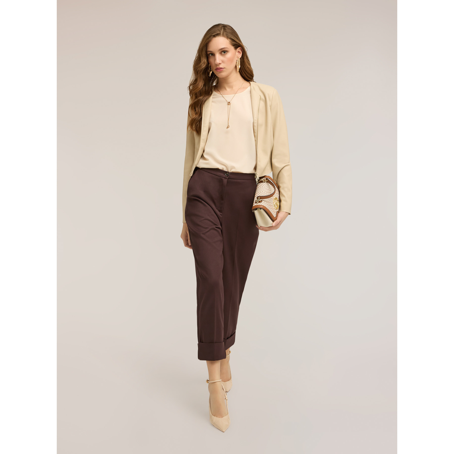 Motivi - Pantaloni cropped con risvolto - Marrone