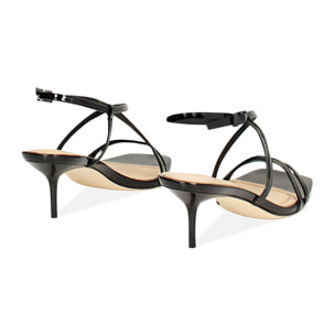 Sandalo donna nero in vernice, tacco 5,5 cm