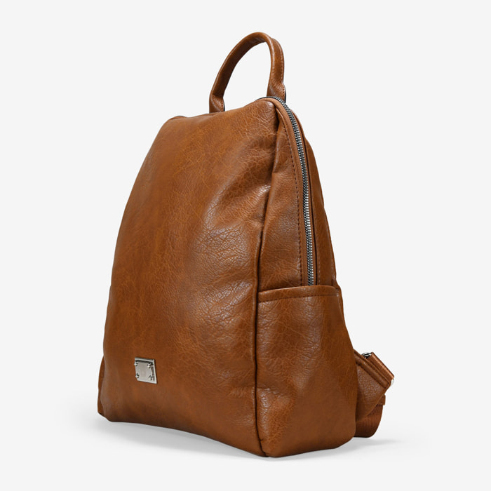 Mochila cuero con cremallera y bolsillos laterales