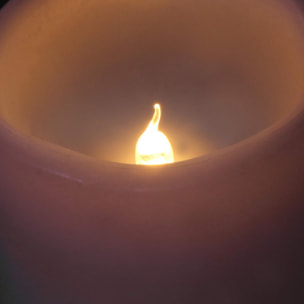 juego de 3 velas led tamaños diferentes y parpadenates con mando a distancia en color marfil