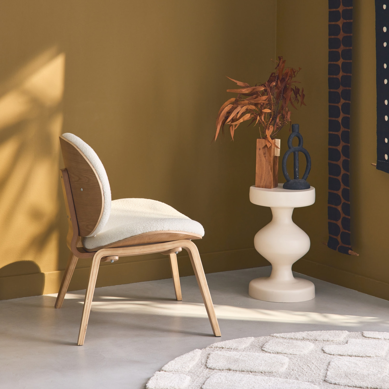 Fauteuil relax décor bois courbé et bouclette texturée INES