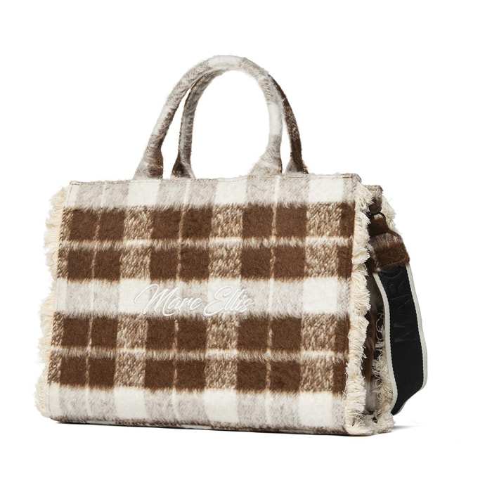 Marc Ellis Borsa a spalla