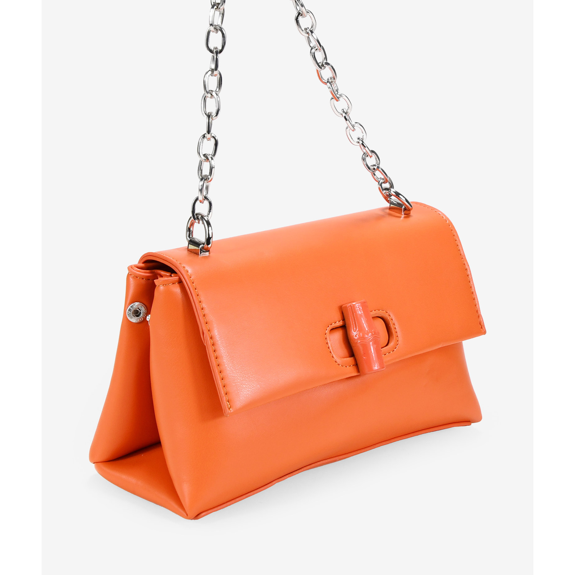 Bolso bandolera naranja con solapa