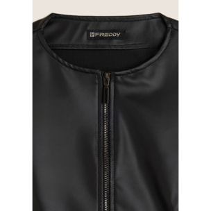 Giacca cropped in similpelle con zip in metallo