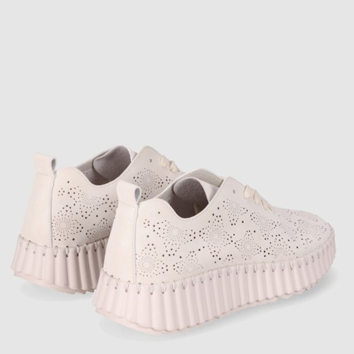 Zapatos de Piel Sintética - Beig - Tacón: 3 cm