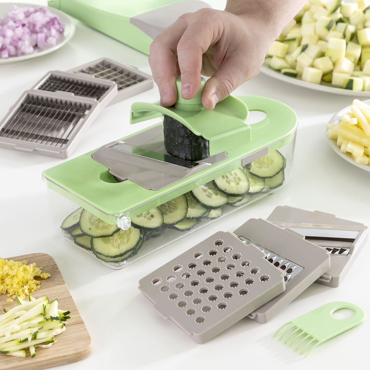 Tagliaverdure, Grattugia e Mandolina con Ricette e Accessori 7 in 1 Choppie Expert InnovaGoods