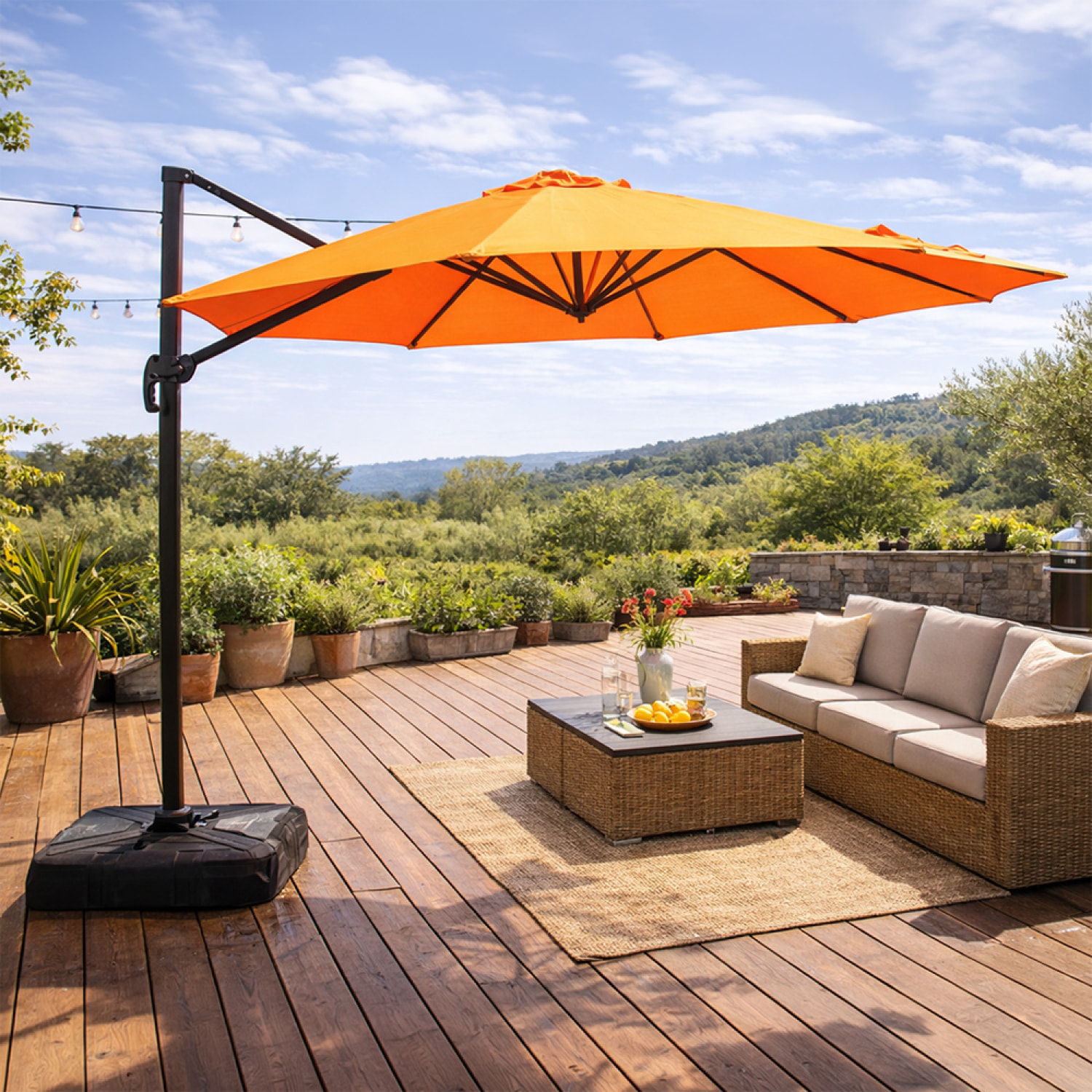 Parasol octogonal Ø 350cm déporté orange en aluminium TARGA
