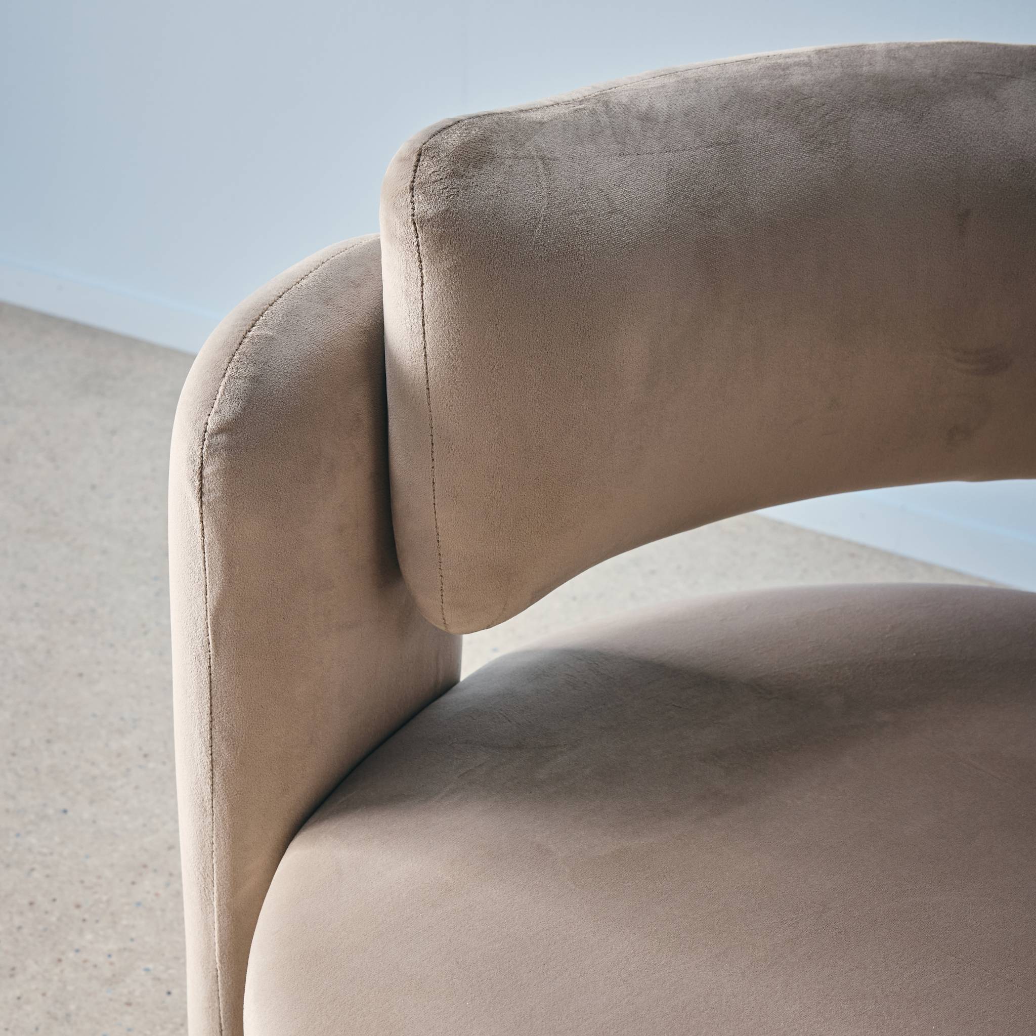 Fauteuil tripode en velours  MELLOW