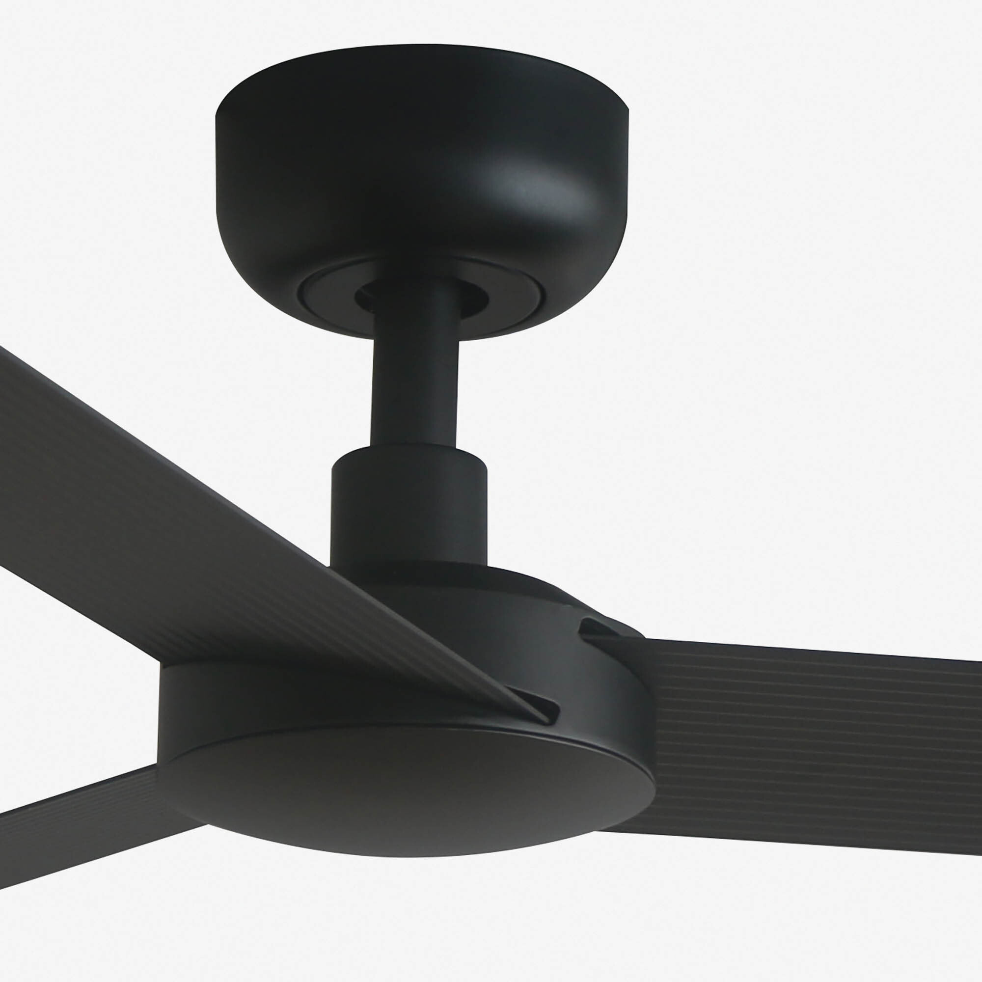 CRUISER S LED Ventilateur de plafond noir TUYA