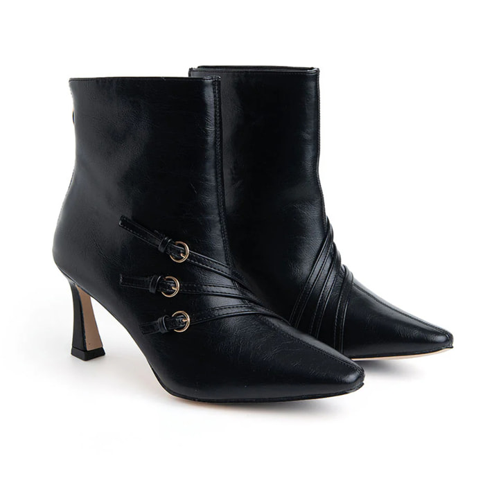 Tronchetto tacco 10 e triplo cinturino - NERO