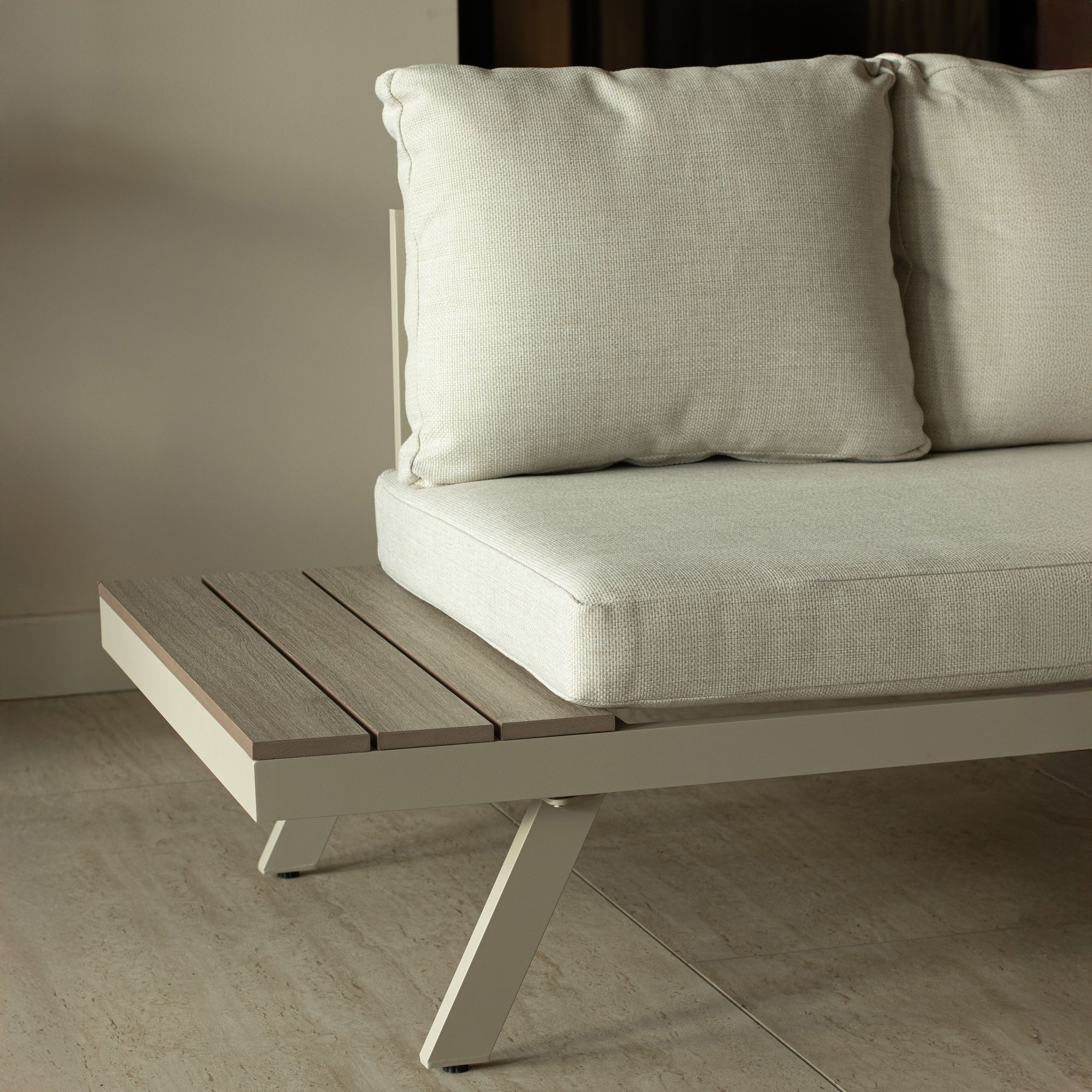 Salon de jardin 6 places en aluminium beige  CALVI